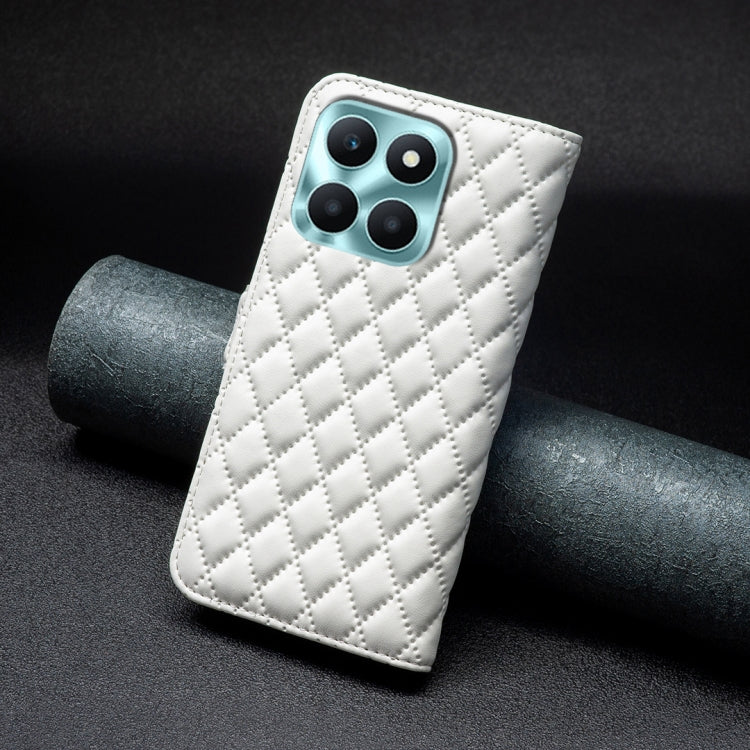 For Honor X6a Diamond Lattice Wallet Flip Leather Phone Case(White) - Honor Cases by PMC TechLife | Online Shopping South Africa | PMC TechLife | Buy Now Pay Later Mobicred