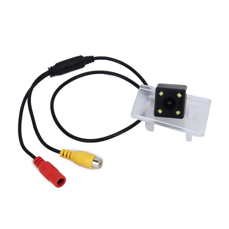 656��492 Effective Pixel NTSC 60HZ CMOS II Waterproof Car Rear View Backup Camera With 4 LED Lamps for 2010-2014 Version Suzuki Kizashi - Rear View Cameras by PMC TechLife | Online Shopping South Africa | PMC TechLife | Buy Now Pay Later Mobicred