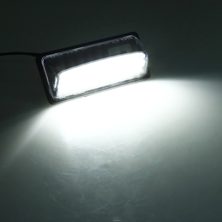 2 PCS LED License Plate Light 18-SMD Bulbs Lamps for Nissan/Teana 03 / Tada 03-08 /Sylphy 2008 /Sunny 2001-2006,2W 120LM,6000K, DC12V(White Light) - License Plate Lights by PMC TechLife | Online Shopping South Africa | PMC TechLife | Buy Now Pay Later Mobicred