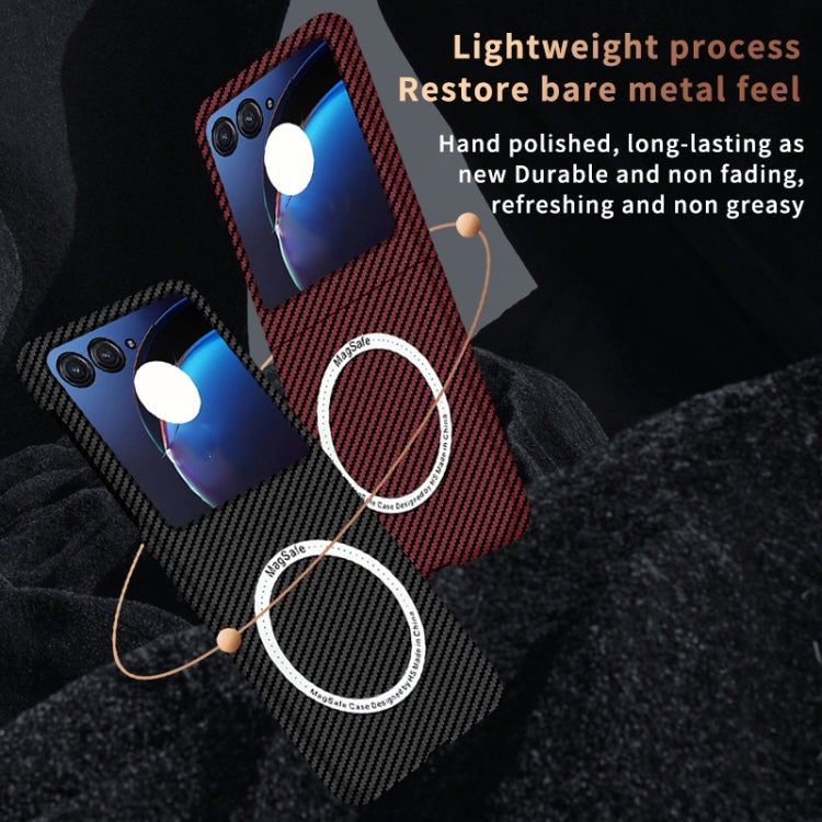 For Motorola Razr 50 Carbon Fiber Texture MagSafe Magnetic Phone Case(Black Silver) - Motorola Cases by PMC TechLife | Online Shopping South Africa | PMC TechLife | Buy Now Pay Later Mobicred