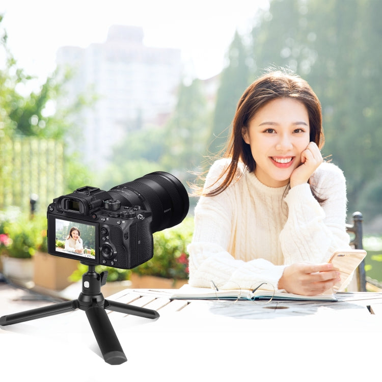 PULUZ 1/4 inch Inner Screw Metal Tripod Ball Head Adapter with Knob Lock(Black) - free shipping - PMC TechLife - Order now!