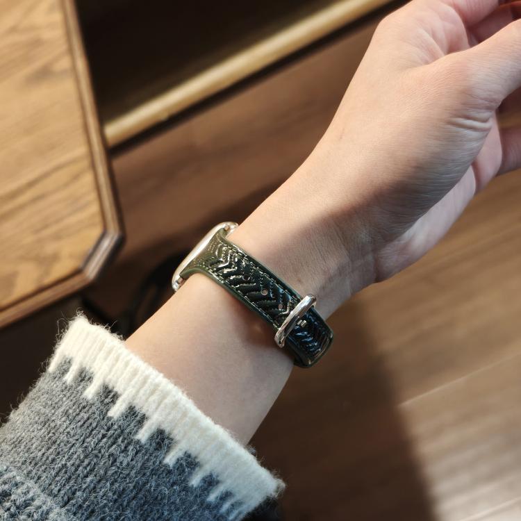 For Apple Watch 46mm / 49mm / 45mm / 44mm Heart-Shaped Embossed Leather Watch Band(Forest Green) - Watch Bands by PMC TechLife | Online Shopping South Africa | PMC TechLife | Buy Now Pay Later Mobicred