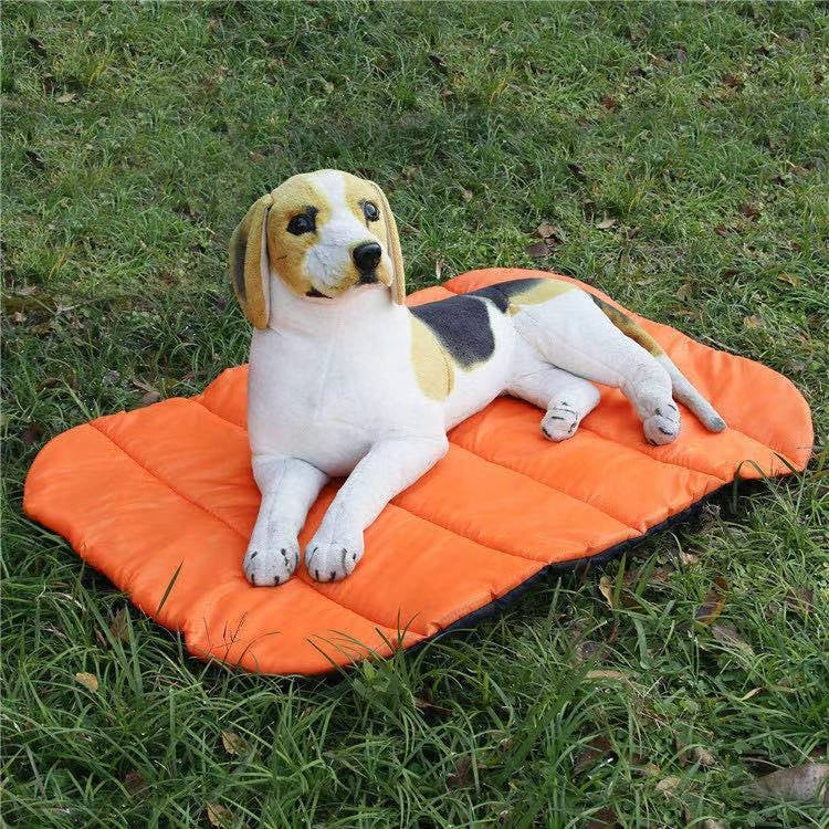 Pet Outdoor Waterproof Cushion Camping Cats And Dog Sleeping Pad, Size: Small 80x70cm(Orange) - Pads by PMC TechLife | Online Shopping South Africa | PMC TechLife | Buy Now Pay Later Mobicred