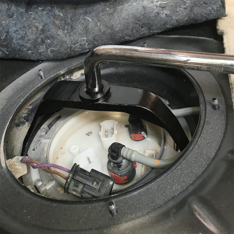 ZK-057 Car Fuel Tank Lock Ring Tool Fuel Pump Senders Removal Install Tool for Mercedes-Benz W204 W207 W212 - free shipping - PMC TechLife - Order now!