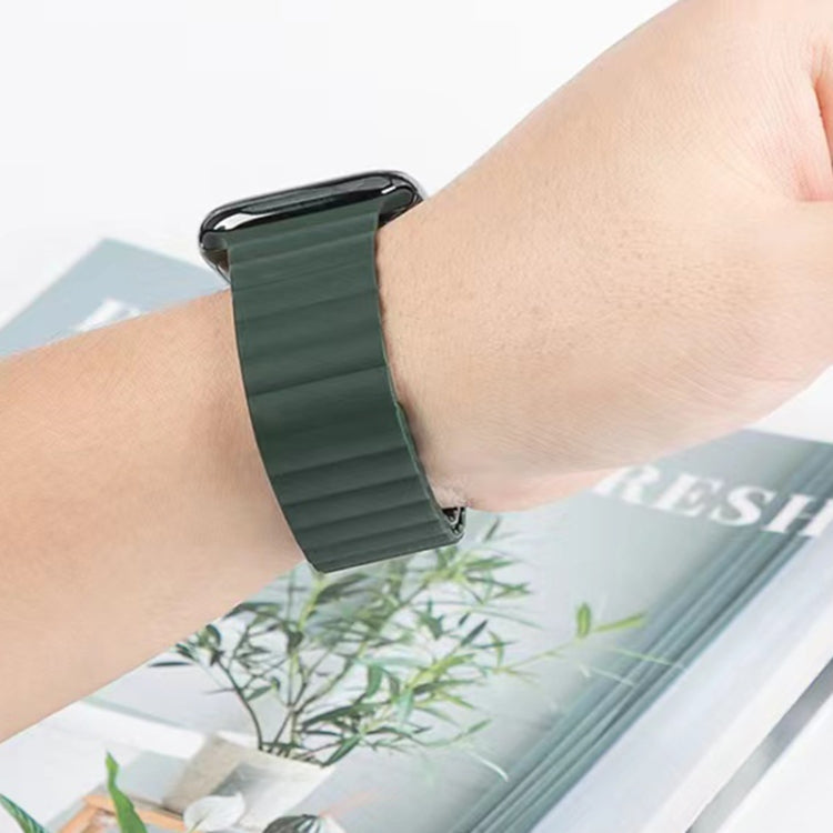 Mutural Liquid Silicone Magnetic Strap Watch Band For Apple Watch Series 9&8&7 41mm / SE 3&SE 2&6&SE&5&4 40mm / 3&2&1 38mm(Green) - free shipping - PMC TechLife - Order now!