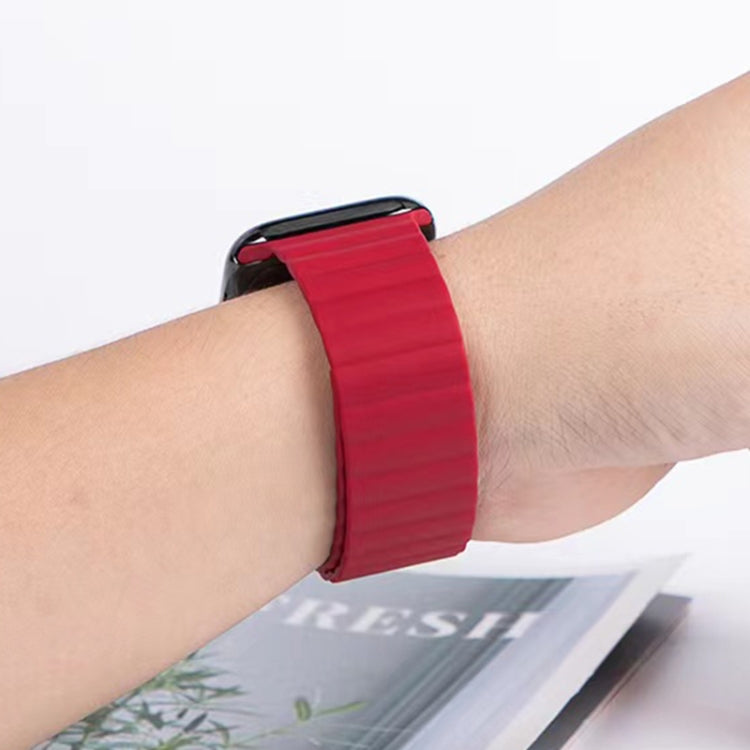 Mutural Liquid Silicone Magnetic Strap Watch Band For Apple Watch Ultra 49mm&Watch Ultra 2 49mm / Series 9&8&7 45mm / SE 3&SE 2&6&SE&5&4 44mm / 3&2&1 42mm(Red) - free shipping - PMC TechLife - Order now!